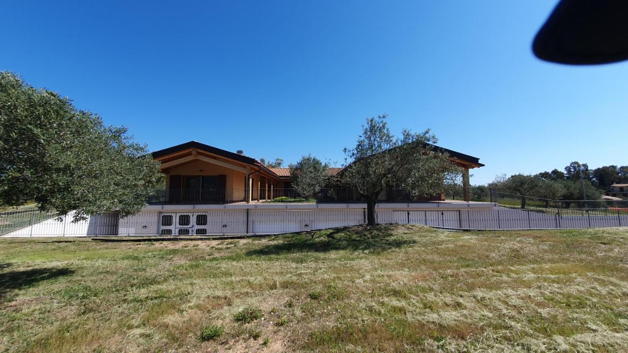 Agriturismo Corte Degli Ulivi Capoterra Exterior photo